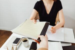 Que se passe-t-il en cas de non-paiement de salaire selon la loi ?