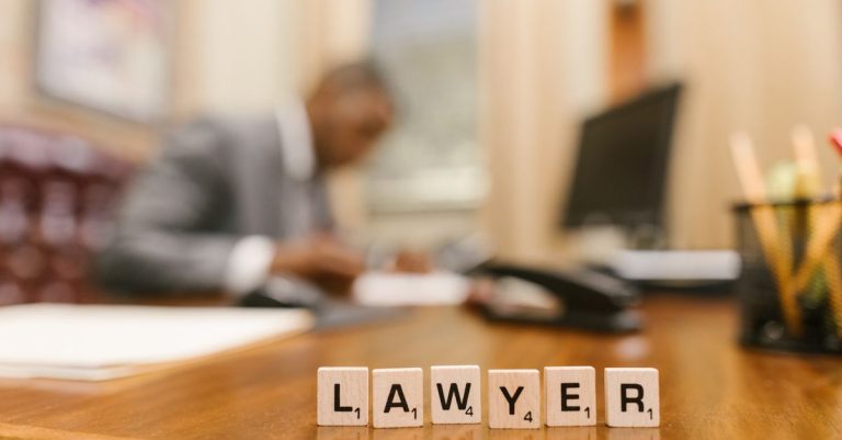 Quelles sont les missions d’un avocat en droit du travail ?